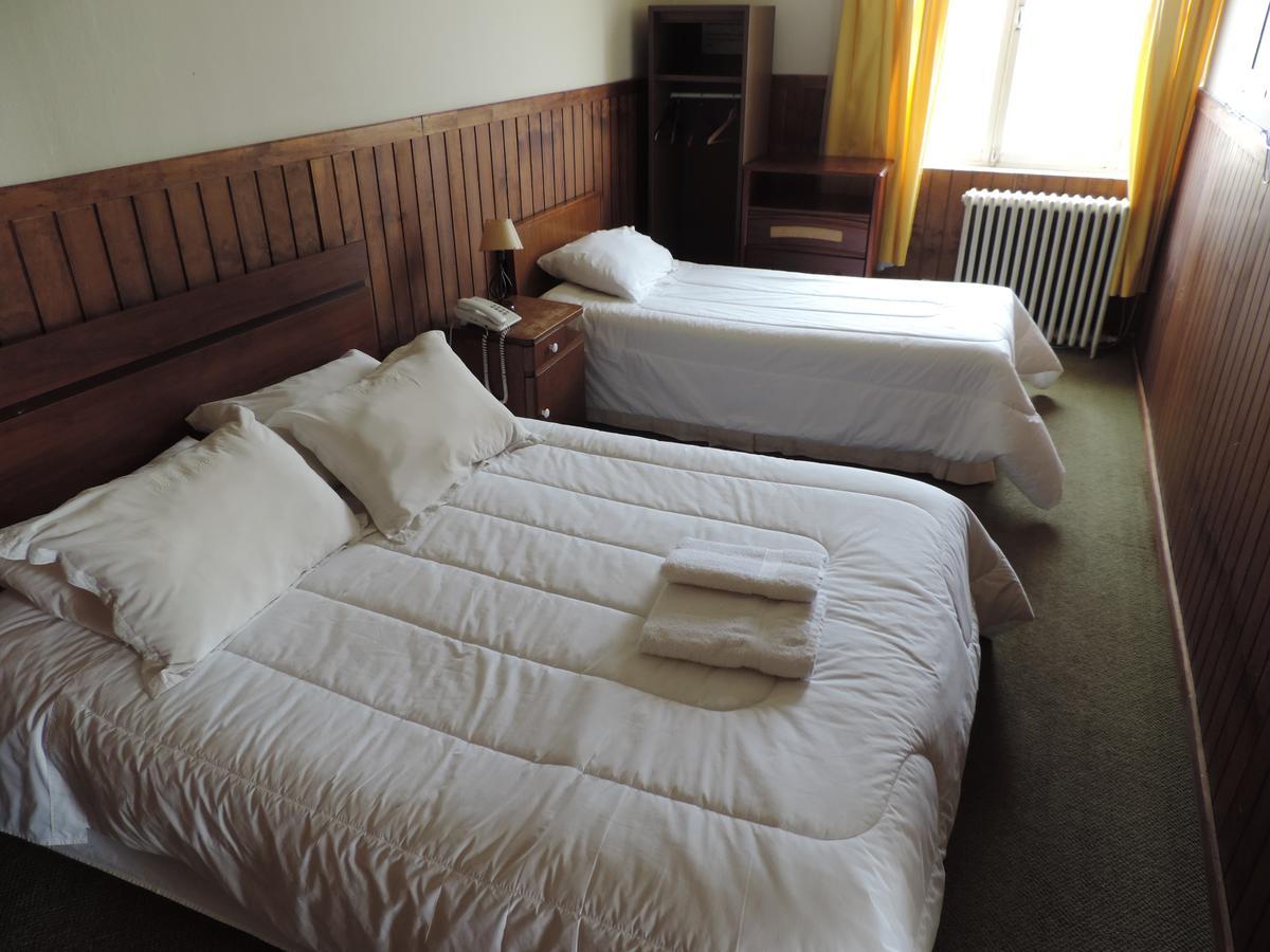 Hostal Oro Fueguino Punta Arenas Exterior foto