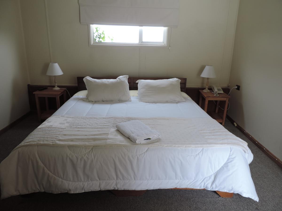 Hostal Oro Fueguino Punta Arenas Exterior foto