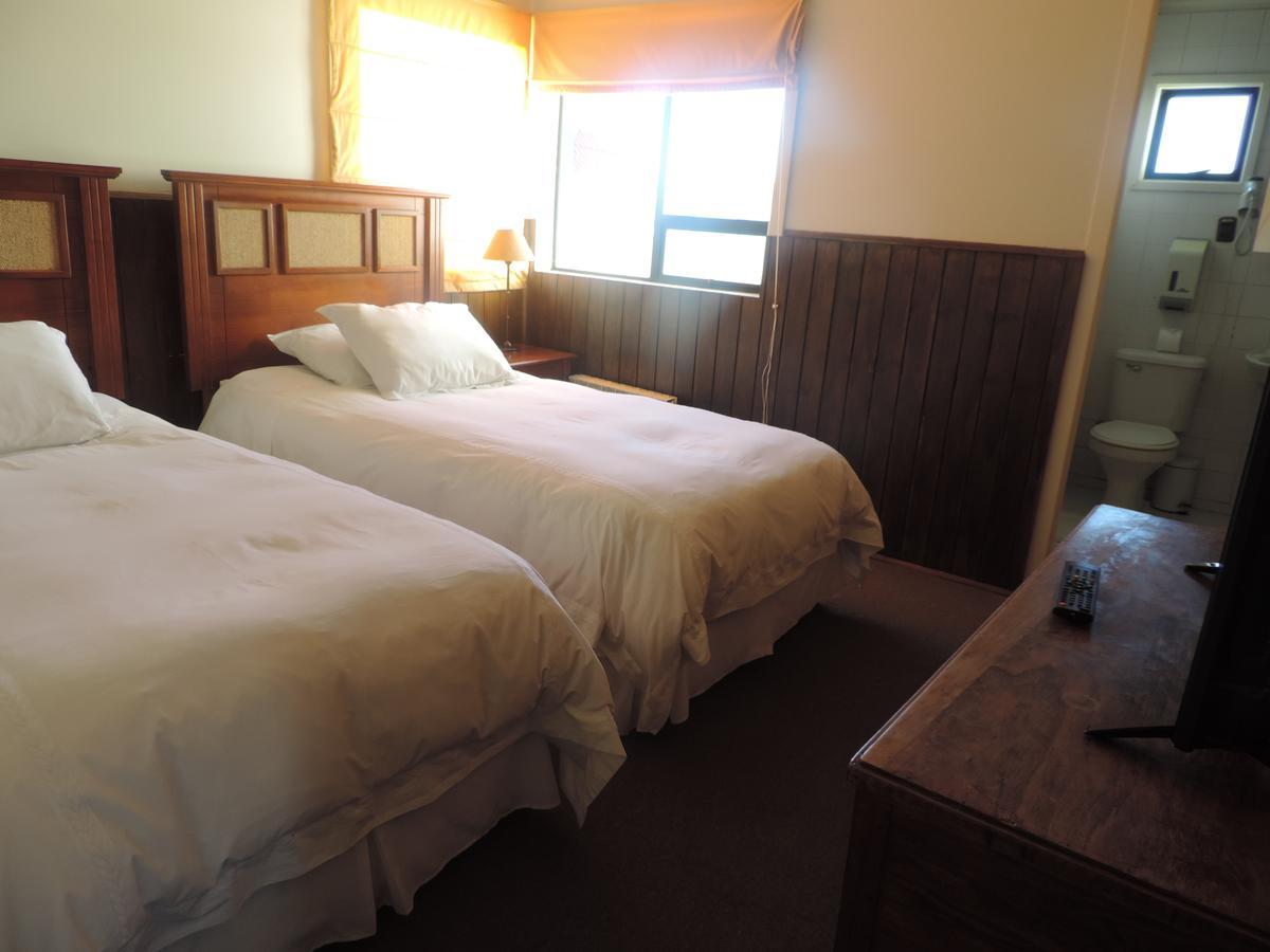 Hostal Oro Fueguino Punta Arenas Exterior foto